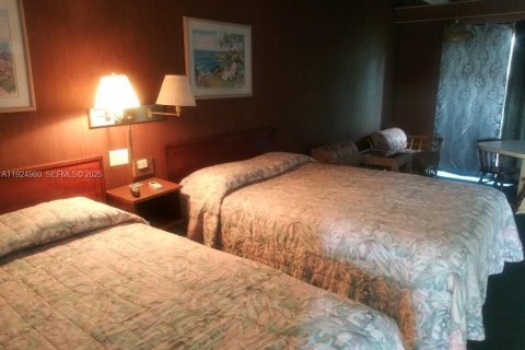 Купить коммерческую недвижимость в Себринг, Флорида № 2034472 - фото 6