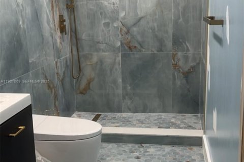 Купить виллу или дом в Хомстед, Флорида 7 спален, 454.38м2, № 1986334 - фото 10