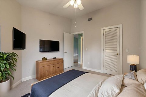 Townhouse in Ormond Beach, Florida 2 bedrooms, 108.97 sq.m. № 2105319 - photo 25