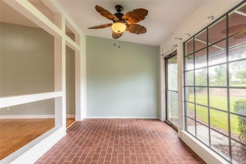 Townhouse in Ormond Beach, Florida 2 bedrooms, 108.97 sq.m. № 2105319 - photo 16