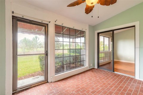 Townhouse in Ormond Beach, Florida 2 bedrooms, 108.97 sq.m. № 2105319 - photo 18