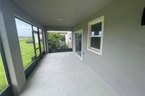 House in Bradenton, Florida 3 bedrooms, 251.21 sq.m. № 1898521 - photo 19