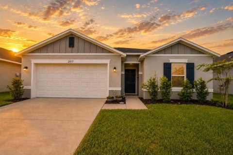 House in Haines City, Florida 4 bedrooms, 184.78 sq.m. № 2345222