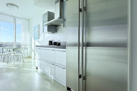 Copropriété à louer à Sunny Isles Beach, Floride: 2 chambres, 119.75 m2 № 1728793 - photo 19