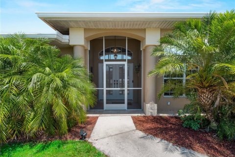 Casa en venta en Punta Gorda, Florida, 3 dormitorios, 178.09 m2 № 1657700 - foto 1