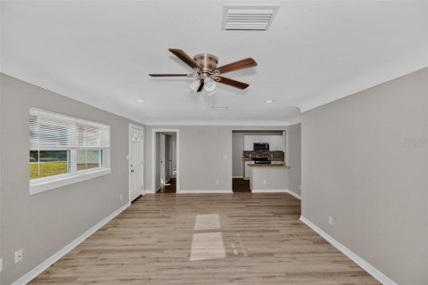 Casa en venta en Saint Petersburg, Florida, 4 dormitorios, 192.59 m2 № 2342518 - foto 11