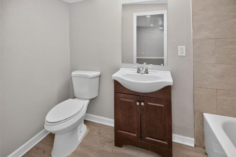 Casa en venta en Saint Petersburg, Florida, 4 dormitorios, 192.59 m2 № 2342518 - foto 14