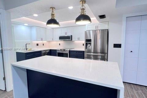 Touwnhouse à louer à Miami, Floride: 3 chambres, 125.05 m2 № 2346783 - photo 14