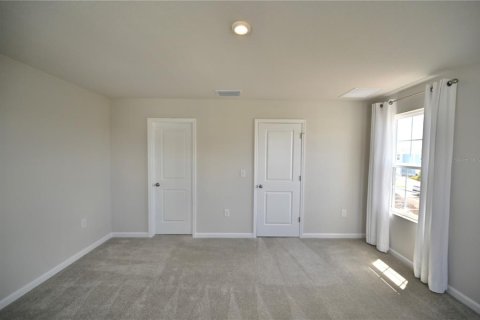 Touwnhouse à louer à Lakewood Ranch, Floride: 3 chambres, 132.94 m2 № 2341494 - photo 17