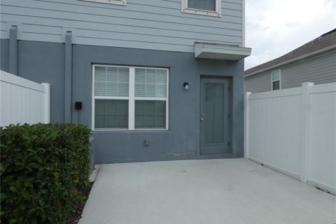 Touwnhouse à louer à Lakewood Ranch, Floride: 3 chambres, 132.94 m2 № 2341494 - photo 7