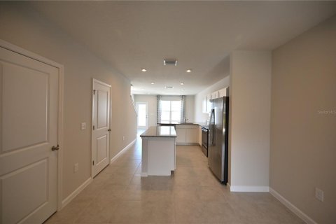 Touwnhouse à louer à Lakewood Ranch, Floride: 3 chambres, 132.94 m2 № 2341494 - photo 9