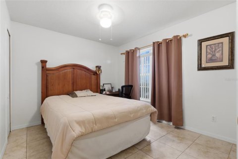 Villa ou maison à vendre à Davenport, Floride: 5 chambres, 154.4 m2 № 2410114 - photo 11