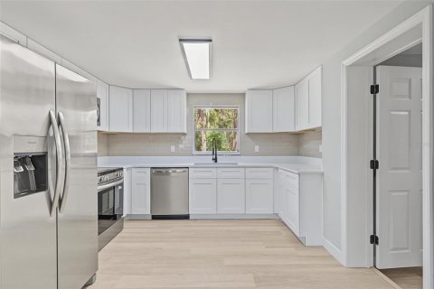 Casa en venta en Hudson, Florida, 3 dormitorios, 107.21 m2 № 2386464 - foto 12