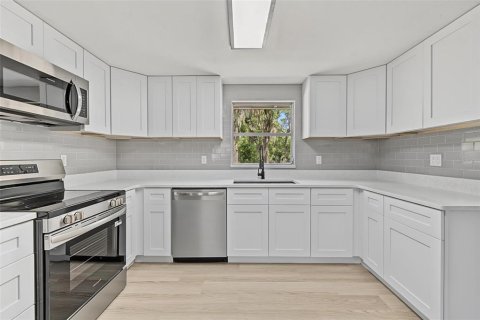 Casa en venta en Hudson, Florida, 3 dormitorios, 107.21 m2 № 2386464 - foto 15