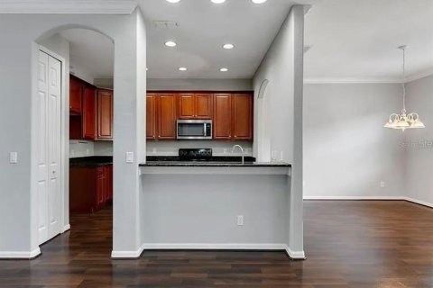 Adosado en venta en Orlando, Florida, 3 dormitorios, 183.76 m2 № 2296401 - foto 5