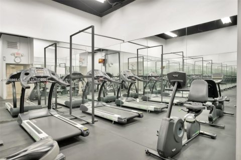 Condominio en alquiler en Miami Beach, Florida, 1 dormitorio, 78.97 m2 № 1950937 - foto 27