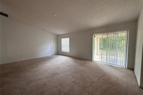 Casa en alquiler en Palm Coast, Florida, 3 dormitorios, 183.95 m2 № 2097217 - foto 10