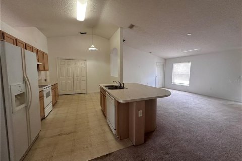 Casa en alquiler en Palm Coast, Florida, 3 dormitorios, 183.95 m2 № 2097217 - foto 4