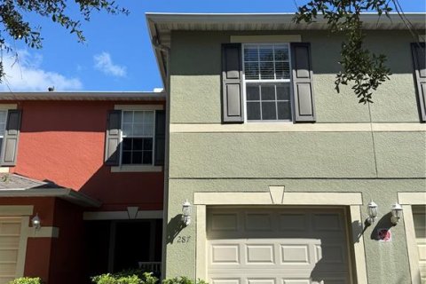 Townhouse in Orlando, Florida 3 bedrooms, 138.89 sq.m. № 2362383