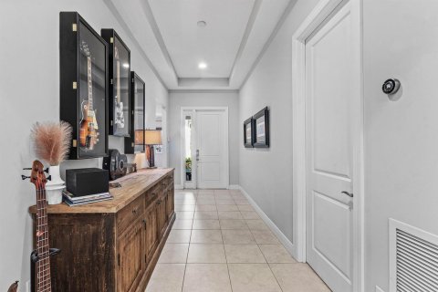 Villa ou maison à vendre à Port St. Lucie, Floride: 3 chambres, 212.65 m2 № 2429963 - photo 5