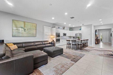 Villa ou maison à vendre à Port St. Lucie, Floride: 3 chambres, 212.65 m2 № 2429963 - photo 13