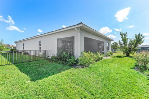 Villa ou maison à vendre à Port St. Lucie, Floride: 3 chambres, 212.65 m2 № 2429963 - photo 29