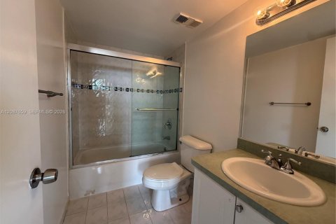 Condominio en venta en Miami, Florida, 2 dormitorios, 101.17 m2 № 2359521 - foto 14