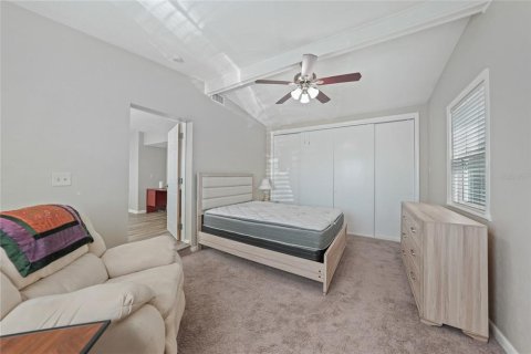 House in Port Charlotte, Florida 3 bedrooms, 140.56 sq.m. № 1894576 - photo 15