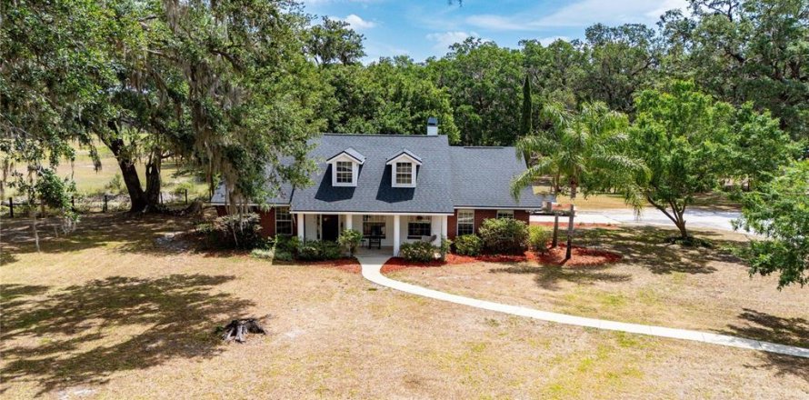 Villa ou maison à Sumter, Floride 4 chambres, 158.4 m2 № 1654568