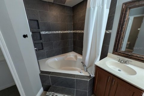 Villa ou maison à vendre à Kissimmee, Floride: 3 chambres, 169.55 m2 № 2237334 - photo 21