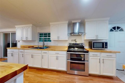 House in Dunnellon, Florida 4 bedrooms, 140.47 sq.m. № 1868966 - photo 14