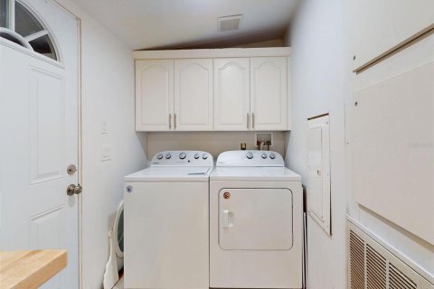 House in Dunnellon, Florida 4 bedrooms, 140.47 sq.m. № 1868966 - photo 10