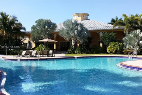 Touwnhouse à louer à Homestead, Floride: 3 chambres, 132.66 m2 № 1990518 - photo 14