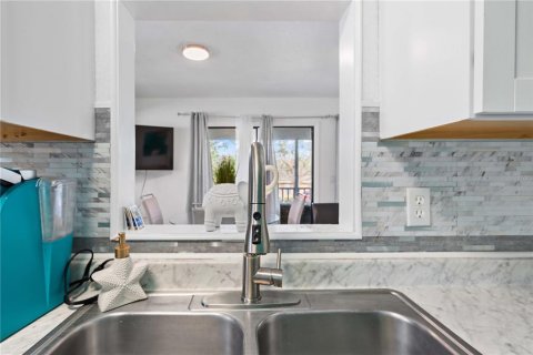 Villa ou maison à vendre à Bradenton, Floride: 2 chambres, 80.27 m2 № 1525834 - photo 25