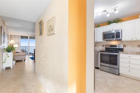 Condo in Ormond Beach, Florida, 2 bedrooms  № 1784609 - photo 7