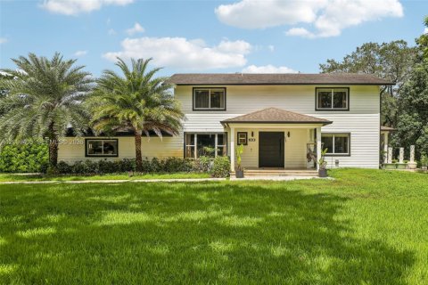 Villa ou maison à vendre à Southwest Ranches, Floride: 4 chambres, 305.83 m2 № 2400588 - photo 9