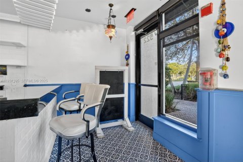 Propiedad comercial en venta en Plantation, Florida № 1991276 - foto 12