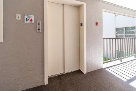 Condo in Bradenton, Florida, 2 bedrooms  № 1022964 - photo 29