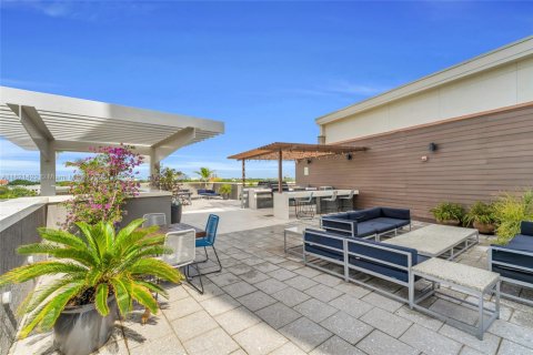 Снять в аренду кондоминиум в Майами, Флорида 2 спальни, 94.76м2, № 1957798 - фото 29