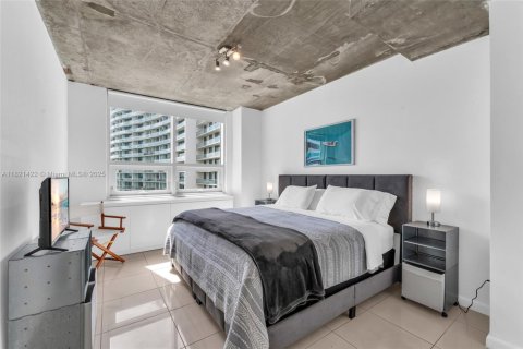 Снять в аренду кондоминиум в Майами, Флорида 2 спальни, 94.76м2, № 1957798 - фото 10