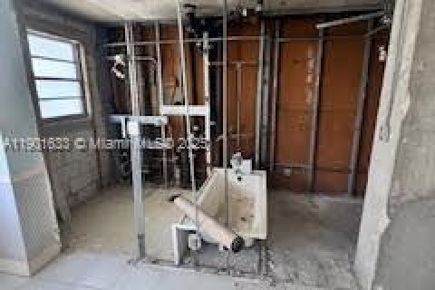 Condominio en venta en Hallandale Beach, Florida, 1 dormitorio, 38.46 m2 № 1953508 - foto 6