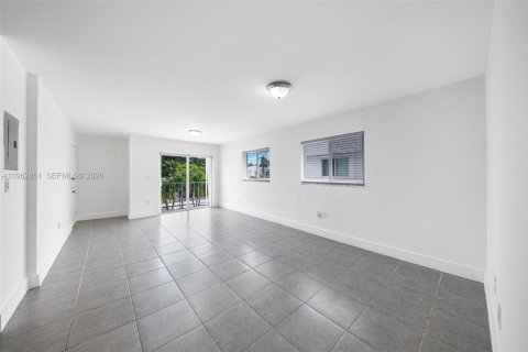 Apartamento en alquiler en Miami Beach, Florida, 2 dormitorios, 92.9 m2 № 2024165 - foto 8