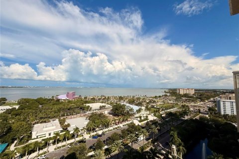 Condominio en alquiler en Sarasota, Florida, 2 dormitorios, 126.35 m2 № 2329972 - foto 27