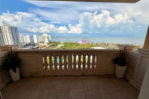 Condominio en alquiler en Sarasota, Florida, 2 dormitorios, 126.35 m2 № 2329972 - foto 24
