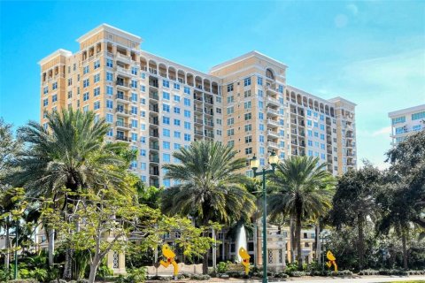 Condo à Sarasota, Floride, 2 chambres  № 2329972