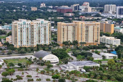Condominio en alquiler en Sarasota, Florida, 2 dormitorios, 126.35 m2 № 2329972 - foto 4