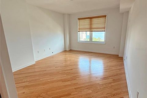 Condominio en alquiler en Sarasota, Florida, 2 dormitorios, 126.35 m2 № 2329972 - foto 20