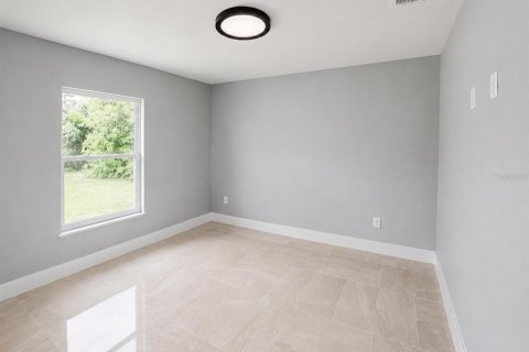 Casa en venta en Tampa, Florida, 3 dormitorios, 119.75 m2 № 1687640 - foto 10