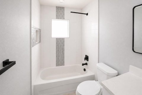 Casa en venta en Tampa, Florida, 3 dormitorios, 119.75 m2 № 1687640 - foto 12
