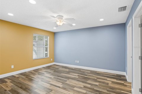 Casa en venta en The Villages, Florida, 3 dormitorios, 154.4 m2 № 1913533 - foto 24